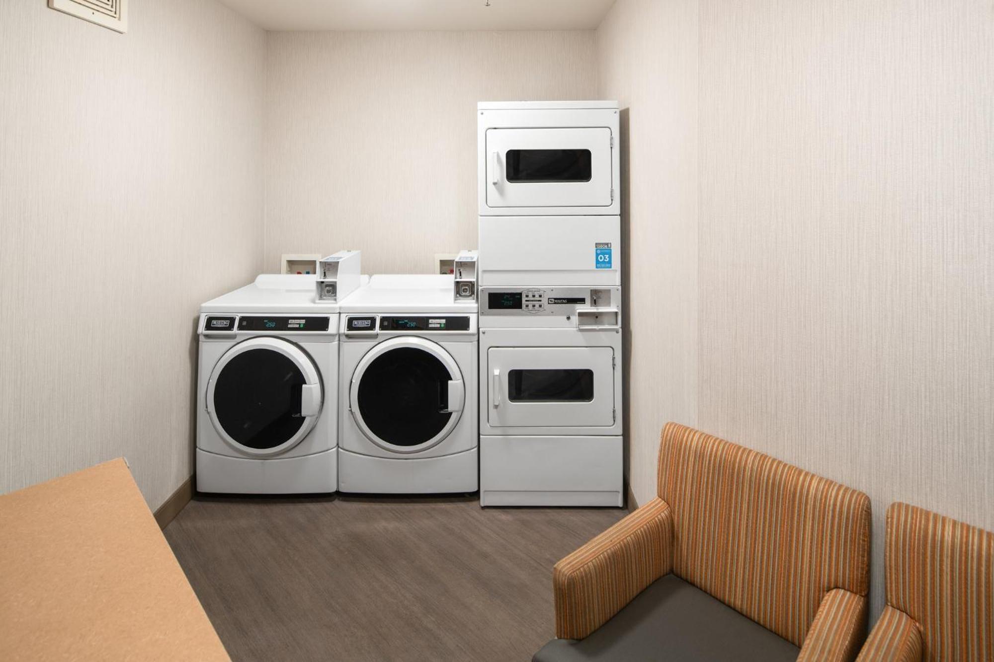 Holiday Inn Express Hotel & Suites Coeur D'Alene I-90 Exit 11 By Ihg Extérieur photo